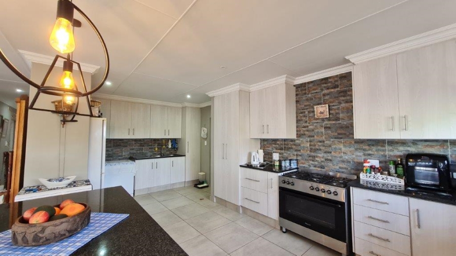 3 Bedroom Property for Sale in Dana Bay Western Cape